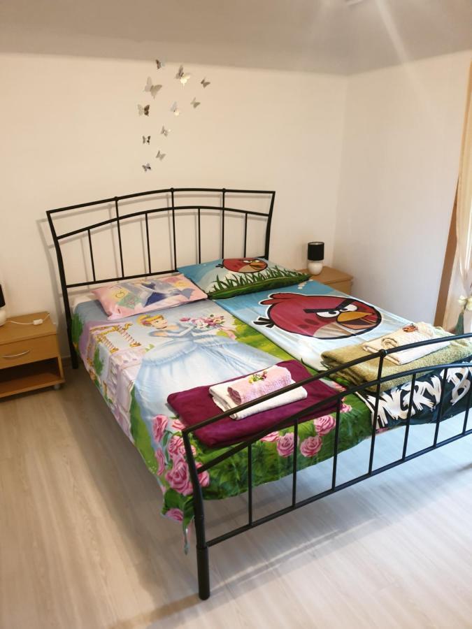 Barbara Chanel Apartman *